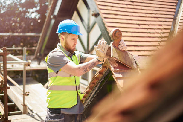 Best Best Roofing Contractors  in Collinsburg, PA